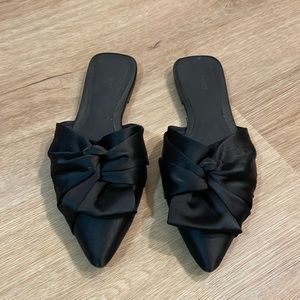 Forever 21 black satin flats